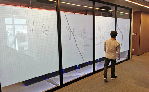 紅外觸摸屏常見問題怎么解決？平時怎么保養(yǎng)和維護(hù)？沃野支招